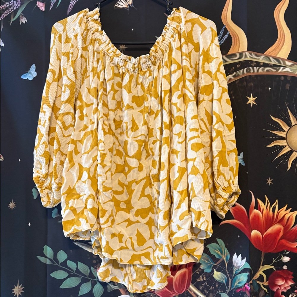 Terra & Sky Off The Shoulder Blouse - Picture 5 of 5